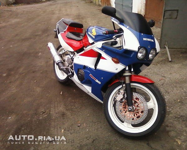 honda cbr 400 olx