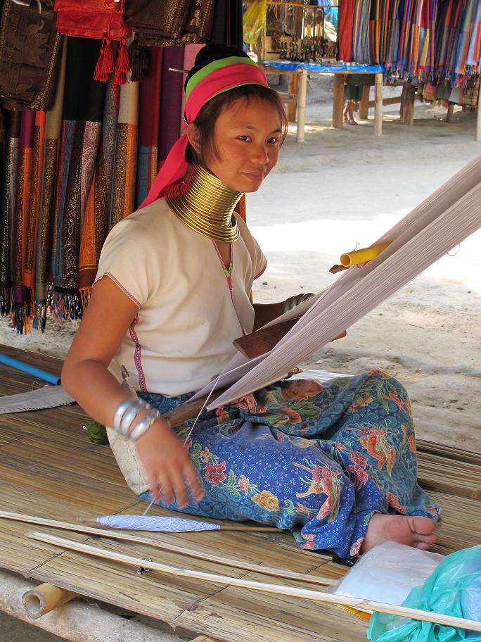 коренные беженцы Chiang Dao