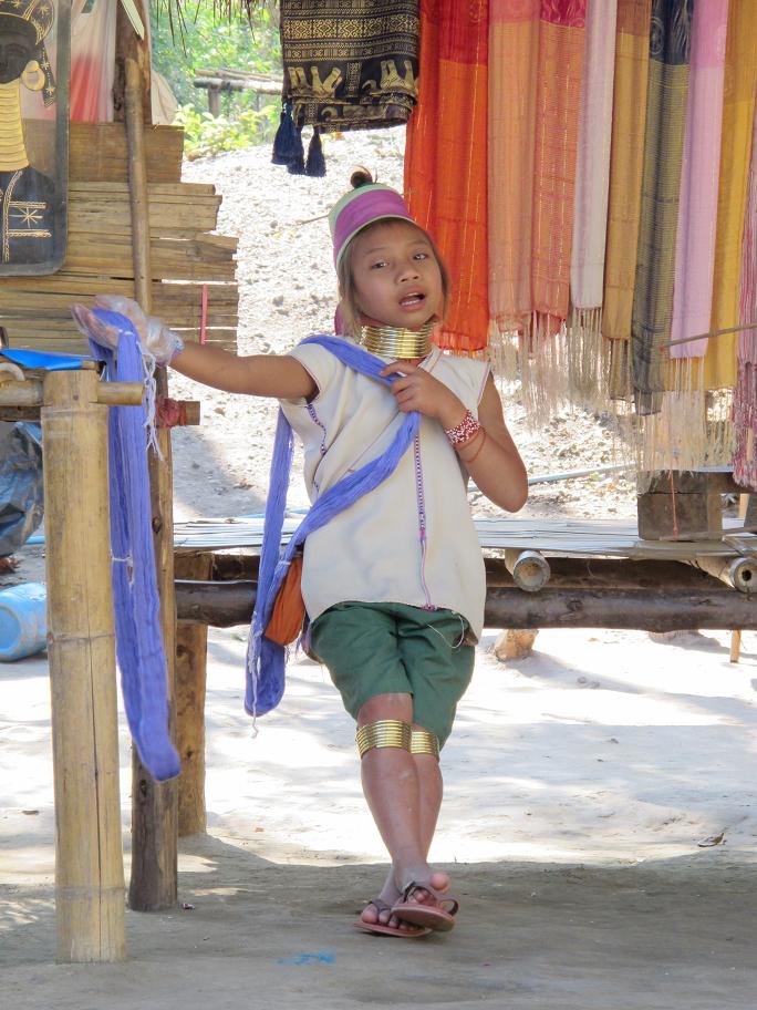 коренные беженцы Chiang Dao