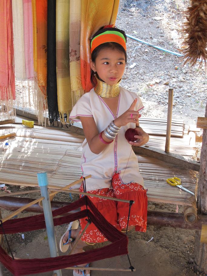 коренные беженцы Chiang Dao