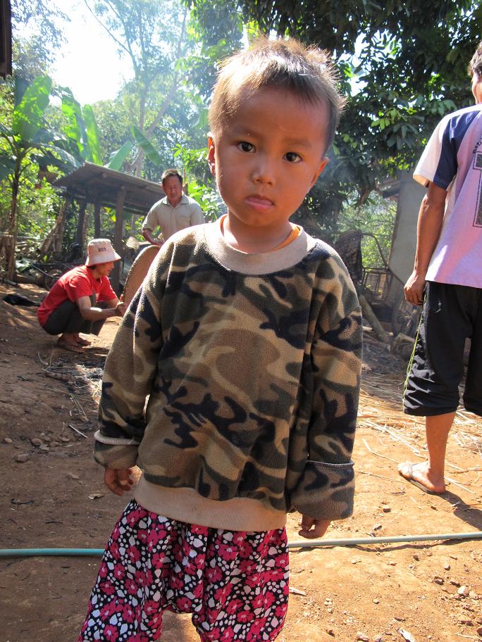 коренные беженцы Chiang Dao