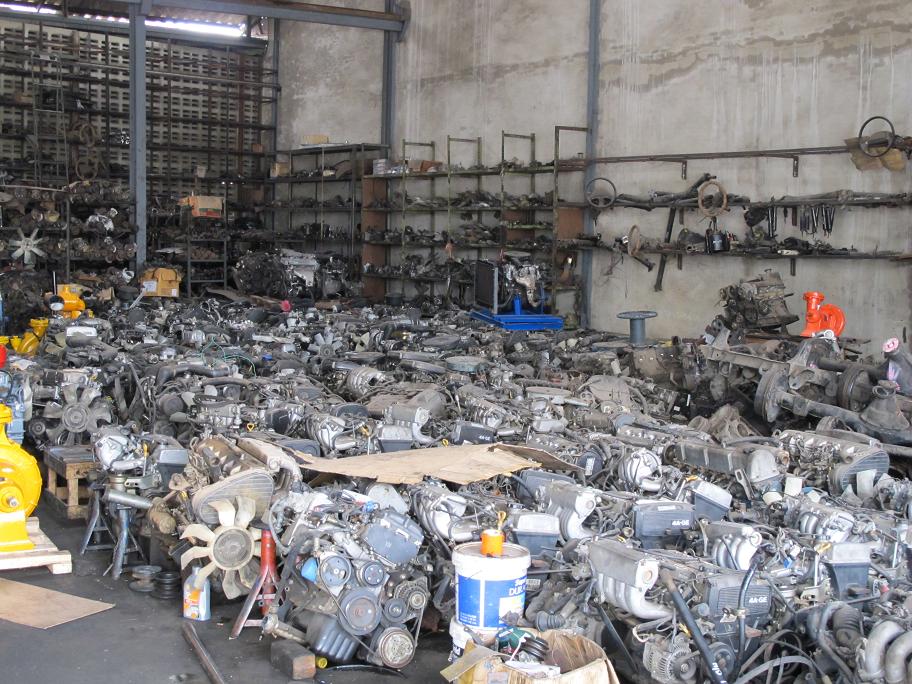 Kanchanaburi. оба берега реки Квай