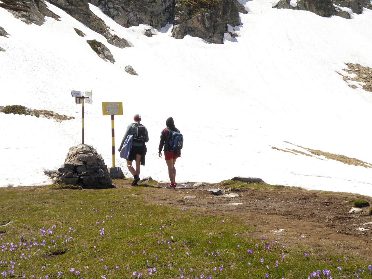 Рильские озера, Болгария в начале мая Рильские озера, Болгария в начале мая