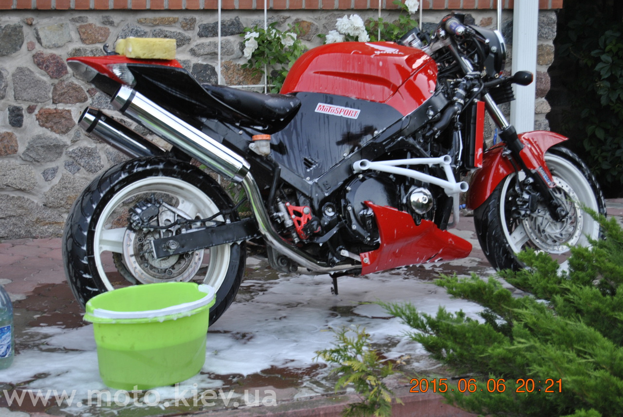 Honda cbr 1000f hurricane