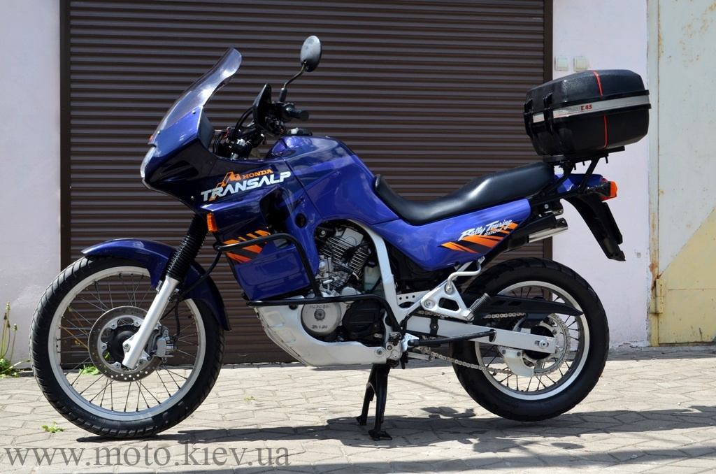 Мотоцикл Honda Transalp 600 3499 USD (Торг) Продана